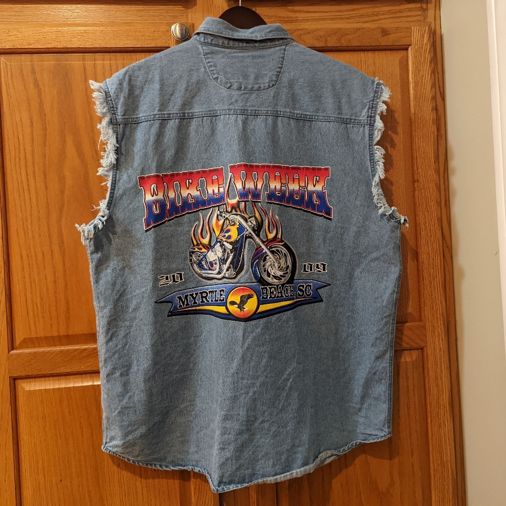 Bike week Myrtle Beach SC 2009 Light Blue Denim vest Men size L motorcycle Biker